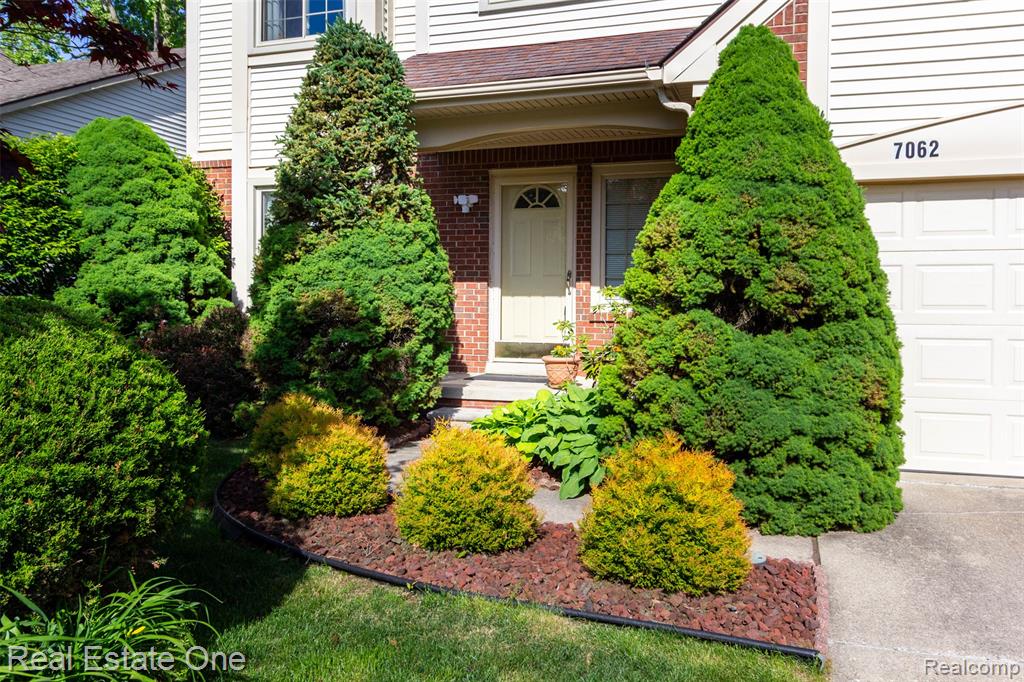 7062 Foxridge Drive, Canton, MI 48187 — Photo 5