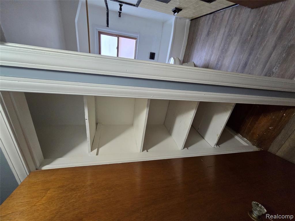 7683 Greenview Avenue, Detroit, MI 48228 — Photo 11