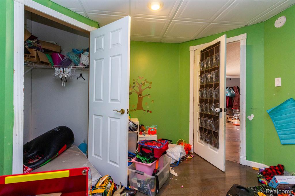 6463 CENTER Road, Fenton, MI 48430 — Photo 18