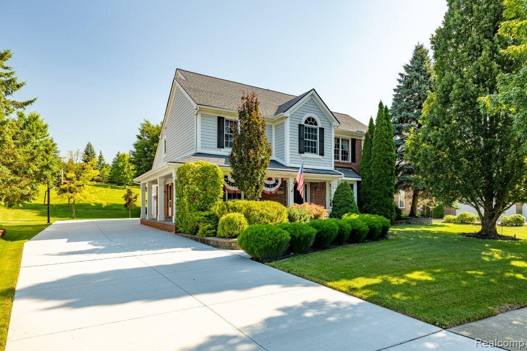 50988 W HILLS Drive, Plymouth, MI 48170 — Photo 3