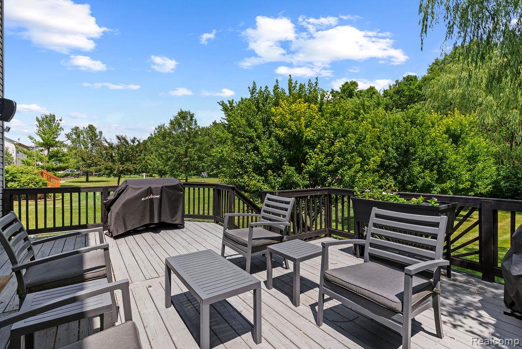 8183 Loon Lane, Grand Blanc, MI 48439 — Photo 36