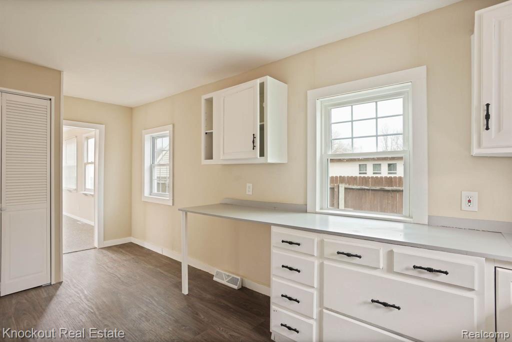 117 S IRVING Street, St. Charles, MI 48655 — Photo 18