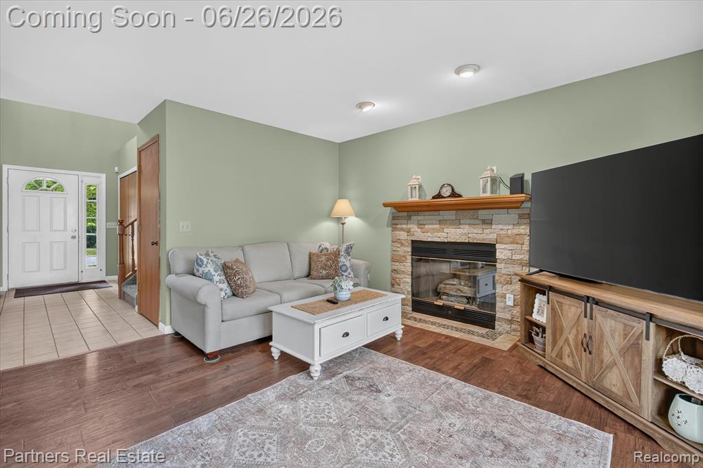 627 W Caledonia Street, Howell, MI 48843 — Photo 11