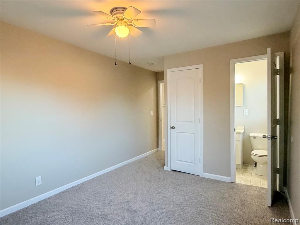 32015 Hazel Street, Rockwood, MI — Photo 16