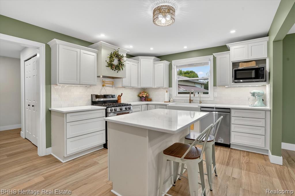 5835 Warner Road, Fowlerville, MI 48836 — Photo 13