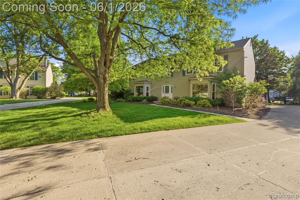 5389 Fox Ridge Circle, West Bloomfield, MI — Photo 4