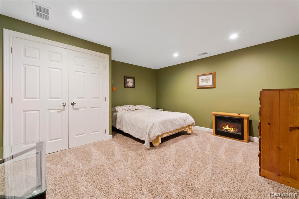 13085 Rohn Road, Fenton, MI 48430 — Photo 29
