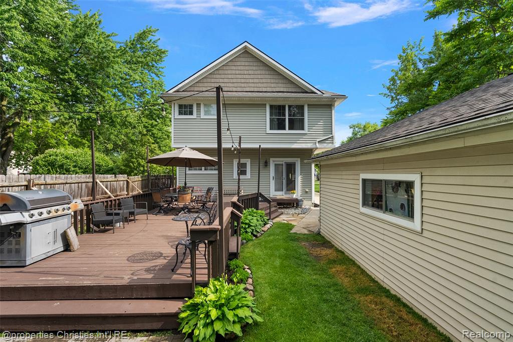 525 Broadacre Avenue, Clawson, MI — Photo 10
