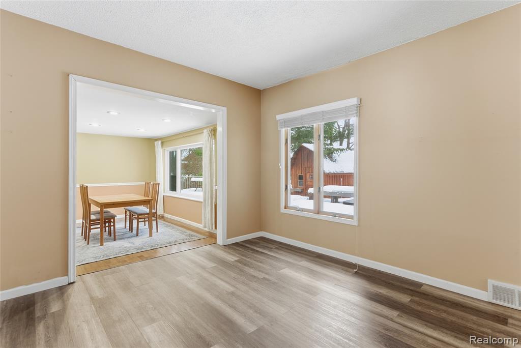 6290 Briggs Lake Drive, Brighton, MI 48116 — Photo 11