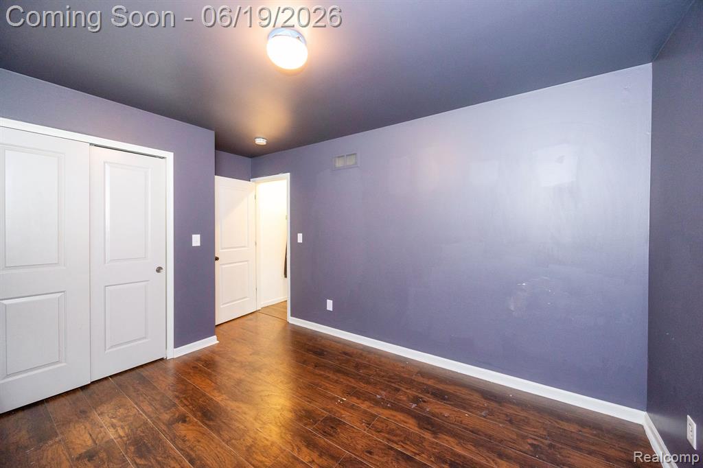 17680 Fox Glen Drive, Riverview, MI 48193 — Photo 24