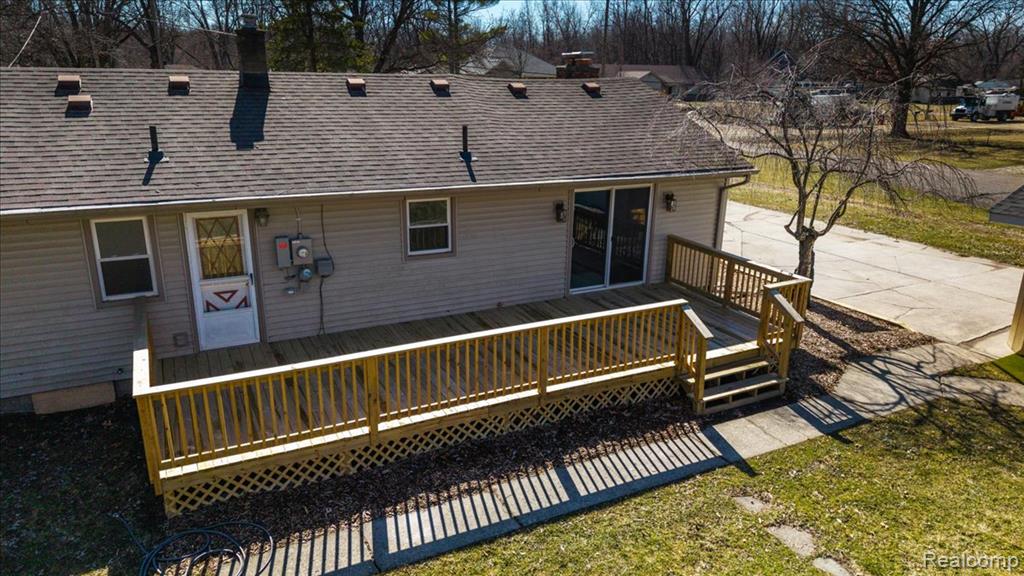 30362 West Road, New Boston, MI 48164 — Photo 25