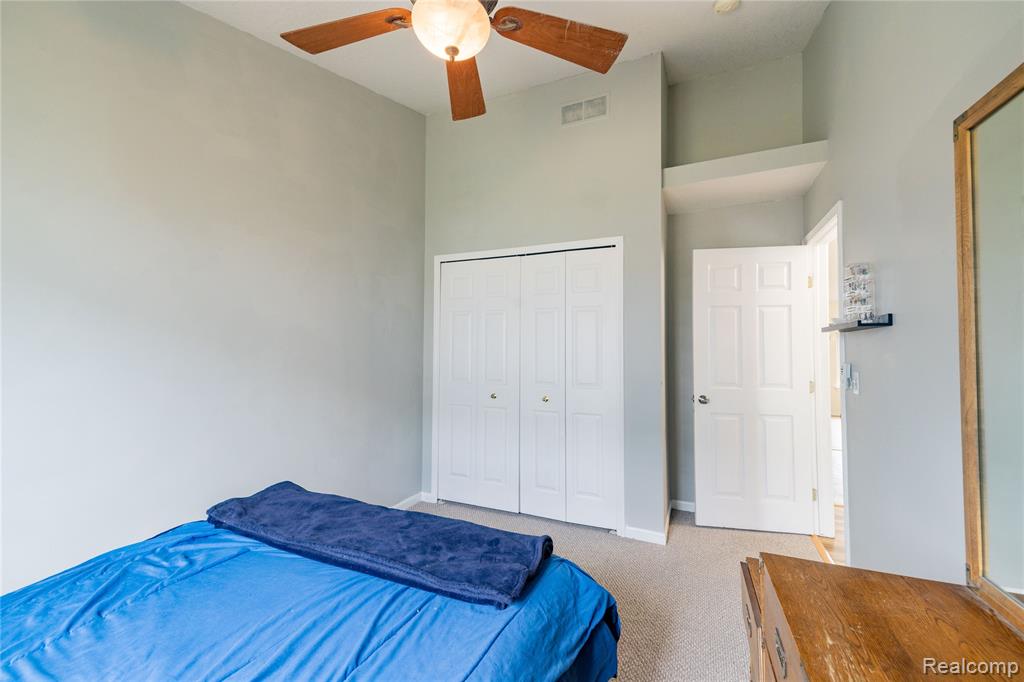 23342 Stiles Court, Trenton, MI 48183 — Photo 17