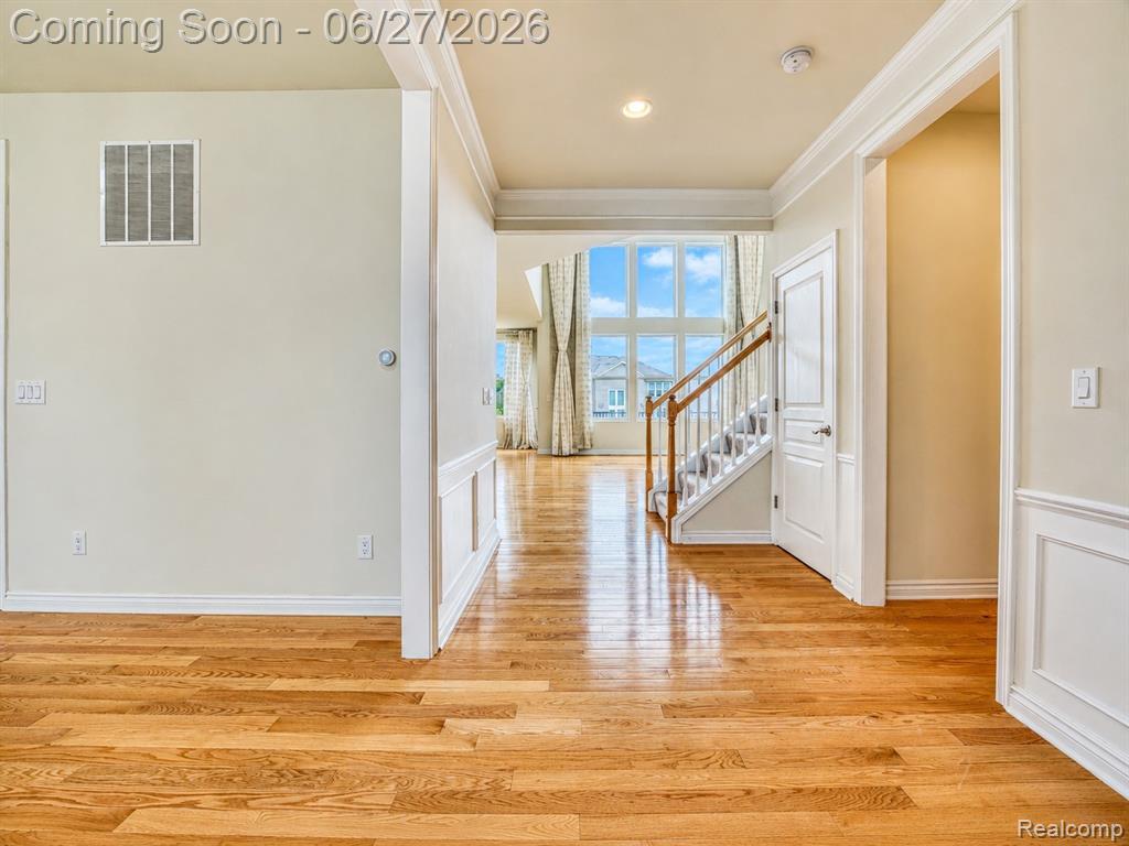 3155 Huntsman Boulevard, Lake Orion, MI — Photo 11