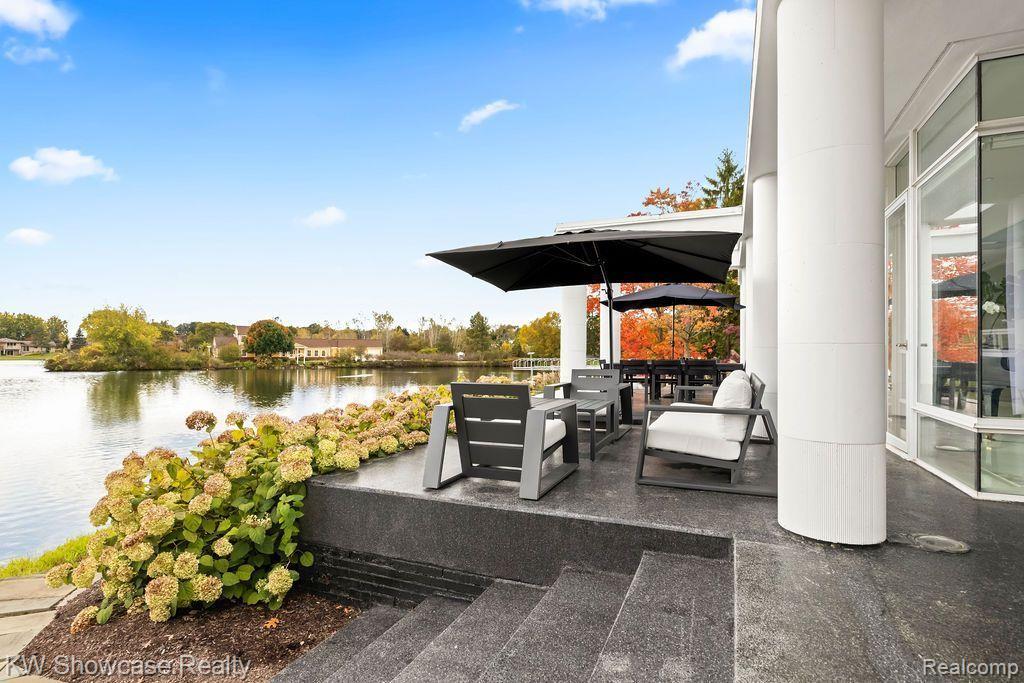 5028 OAKWOOD COURT, Commerce Twp, MI 48382 — Photo 9
