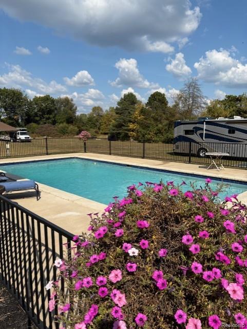187 Darwin Road, Pinckney, MI 48169 — Photo 8