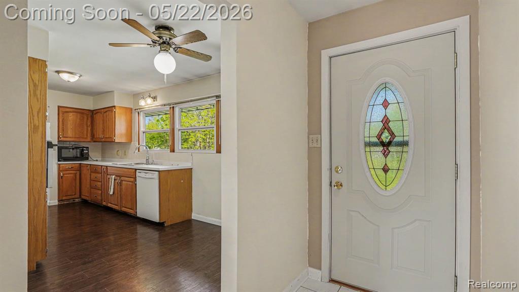 4868 Monica Street, Auburn, MI 48611 — Photo 4