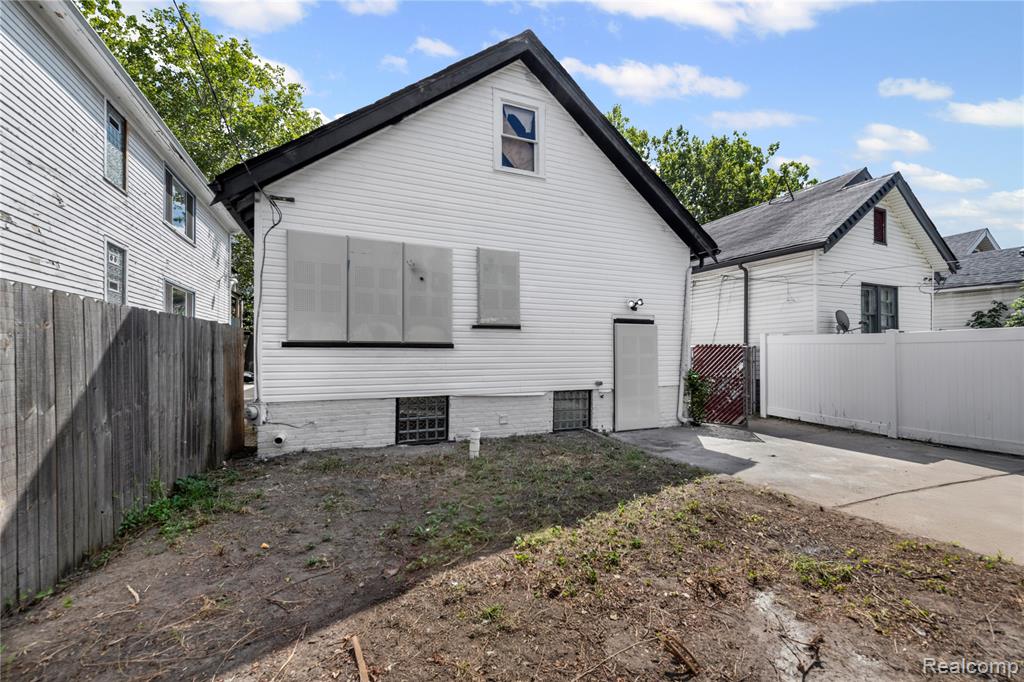 12257 Ilene Street, Detroit, MI 48204 — Photo 24