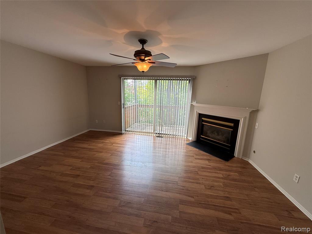 7059 Colonial Oaks Drive, Waterford, MI 48327 — Photo 8
