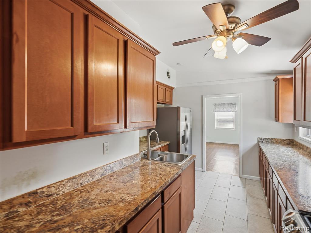 6271 Stephen, Brighton, MI 48116 — Photo 13