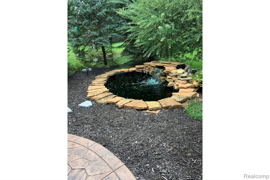 1408 Tulberry Circle, Rochester, MI 48306 — Photo 40