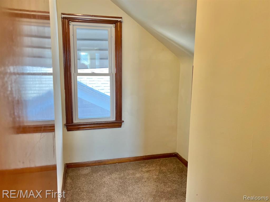 1618 Anita Avenue, Grosse Pointe Woods, MI 48236 — Photo 21