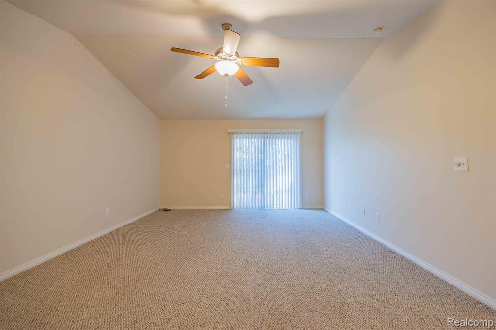 37575 N DIANNE Lane, New Boston, MI 48164 — Photo 8