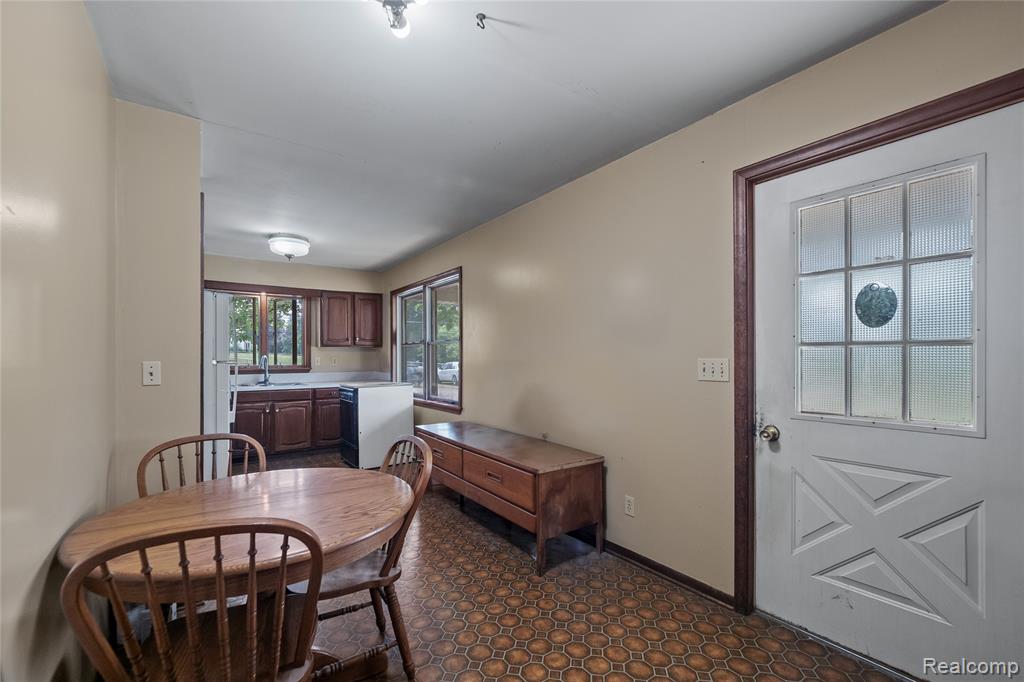 5095 Casey Road, Dryden, MI 48428 — Photo 5