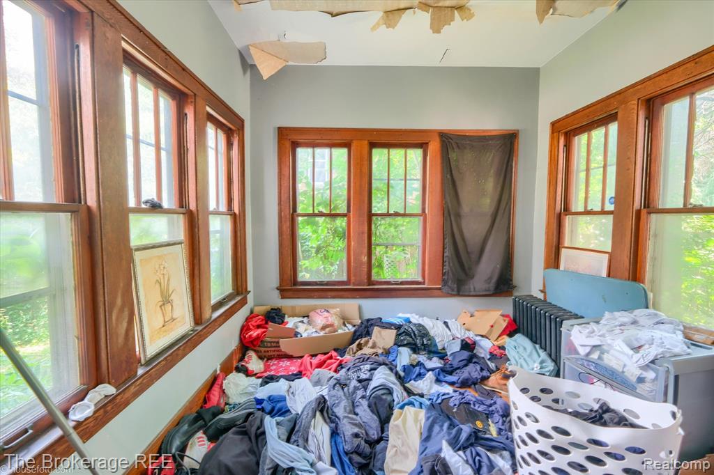 710 Pierson Street, Flint, MI 48503 — Photo 16