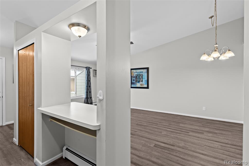 62072 Yorktown - Unit 4, South Lyon, MI 48178 — Photo 11