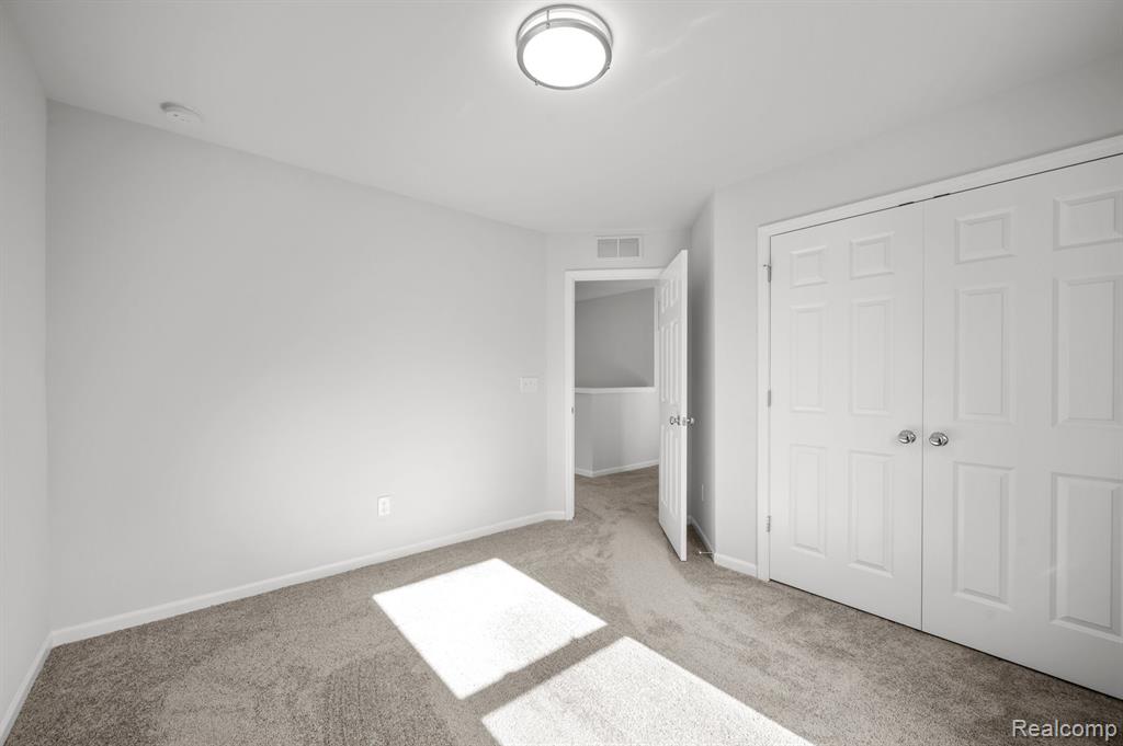 4286 Oak Street, Grand Blanc, MI 48439 — Photo 23