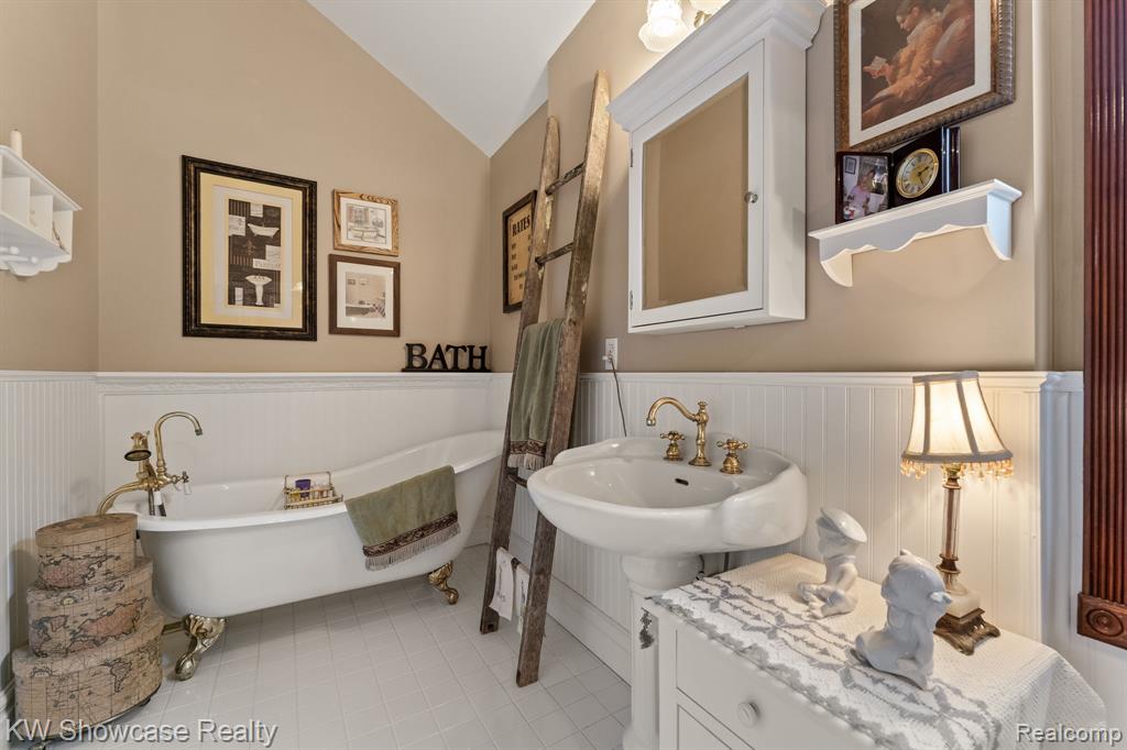 6476 Andersonville Road, Waterford, MI 48329 — Photo 39