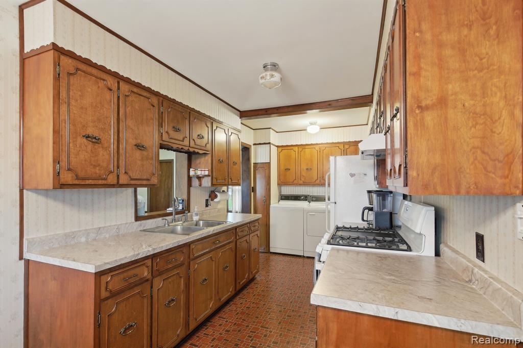 5427 FIESTA Pass, Grand Blanc, MI 48439 — Photo 6