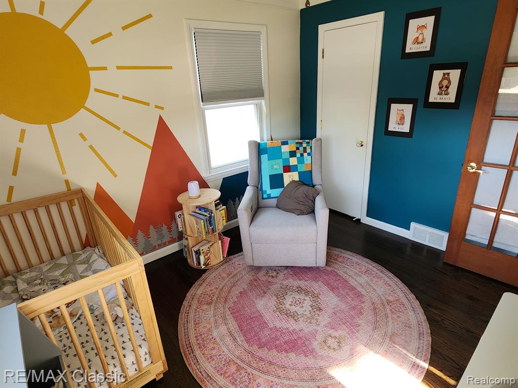 621 SYMES Avenue, Royal Oak, MI 48067 — Photo 24