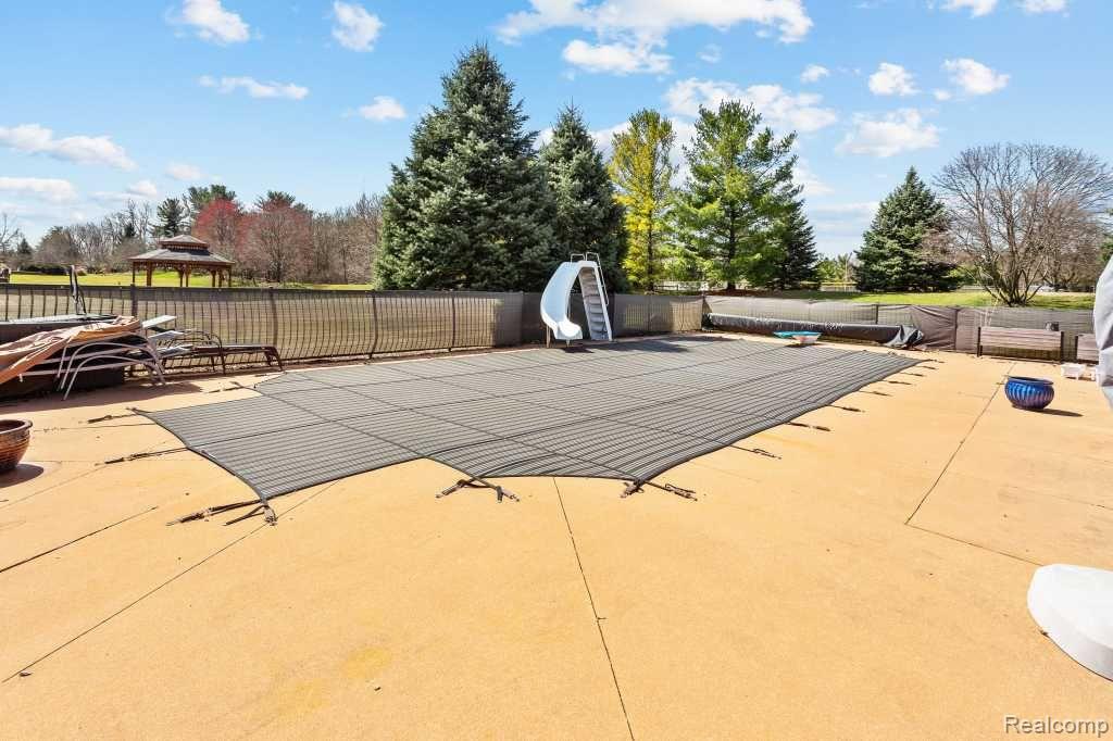 6082 VINEYARD Avenue, Ann Arbor, MI 48108 — Photo 42