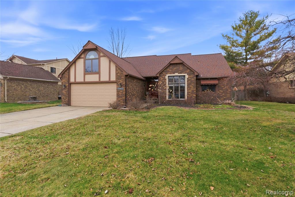 26525 Mapleridge Drive, New Baltimore, MI — Photo 45