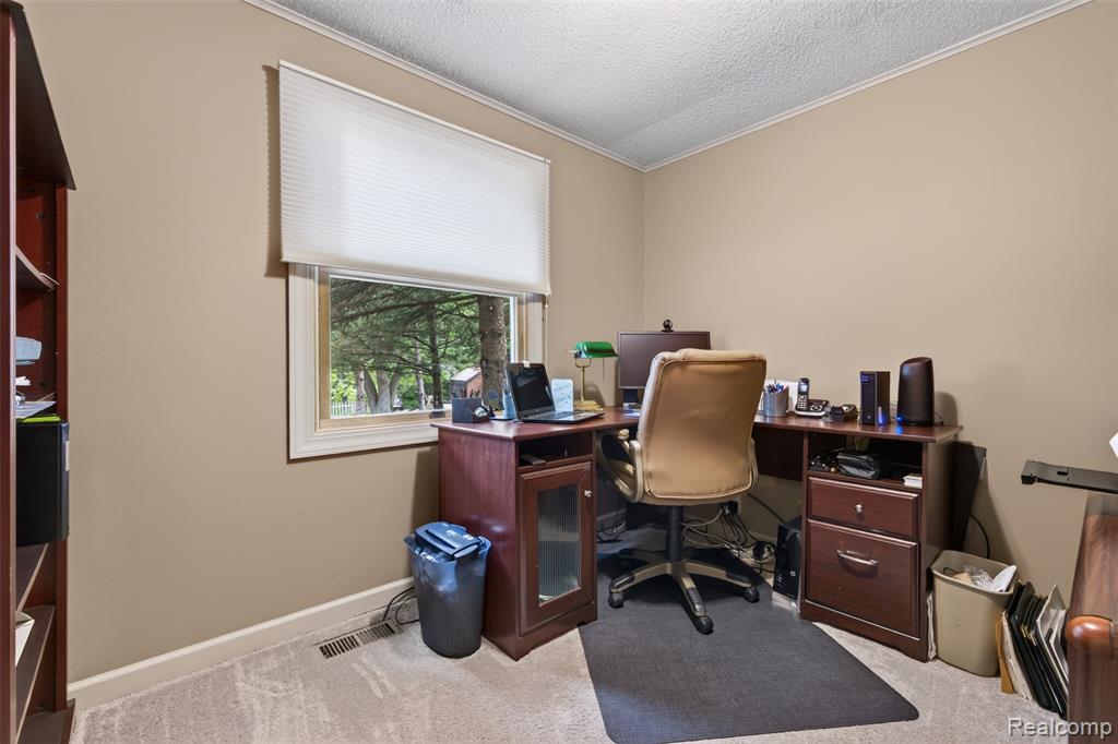 5977 Anglers Drive, Ortonville, MI 48462 — Photo 15
