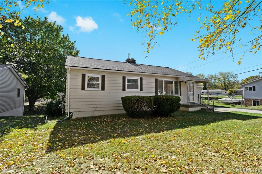 397 Pocahontas Trail, Oxford, MI 48371 — Photo 3
