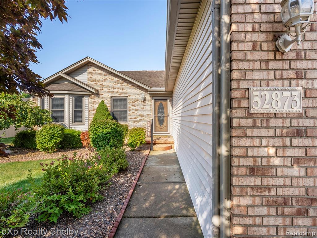 52873 D W Seaton Drive, New Baltimore, MI 48047 — Photo 3