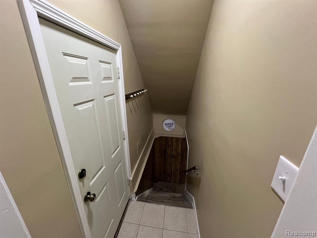 5120 CANTERBURY Lane, Warren, MI 48092 — Photo 27