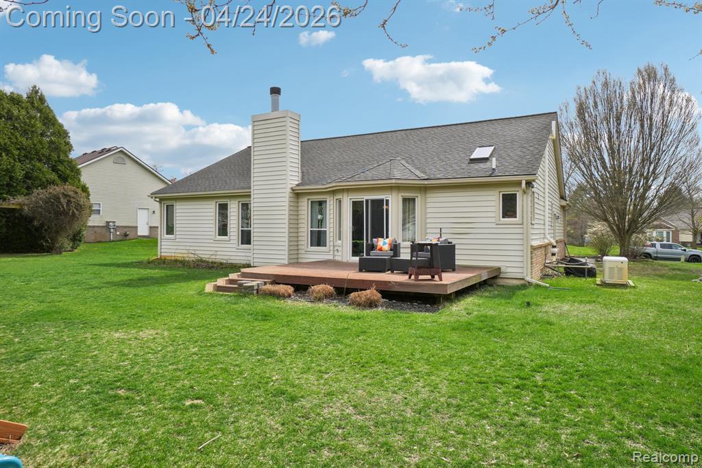 5819 Valley Drive, Clarkston, MI 48348 — Photo 34