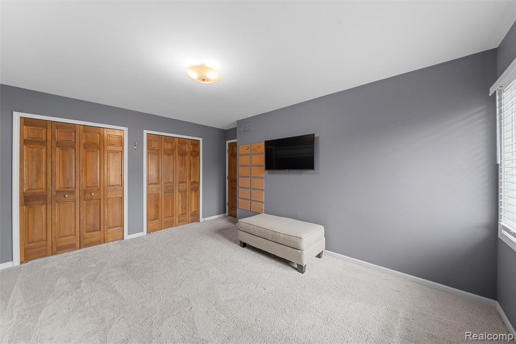 46611 Darwood Court, Plymouth, MI 48170 — Photo 45