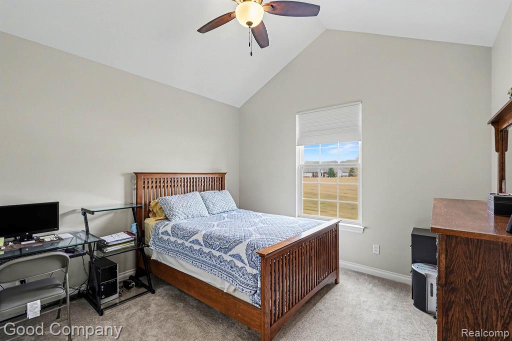 900 Watersmeet Drive, Oxford, MI 48371 — Photo 34