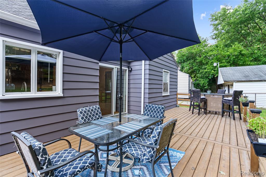 4602 Milton Drive, Flint, MI 48507 — Photo 6