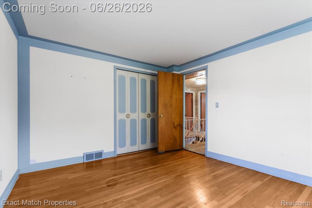 6737 Alderley Way, West Bloomfield, MI — Photo 40