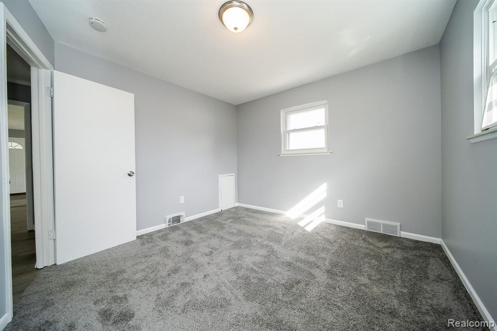 5943 FELLRATH Street, Taylor, MI 48180 — Photo 30