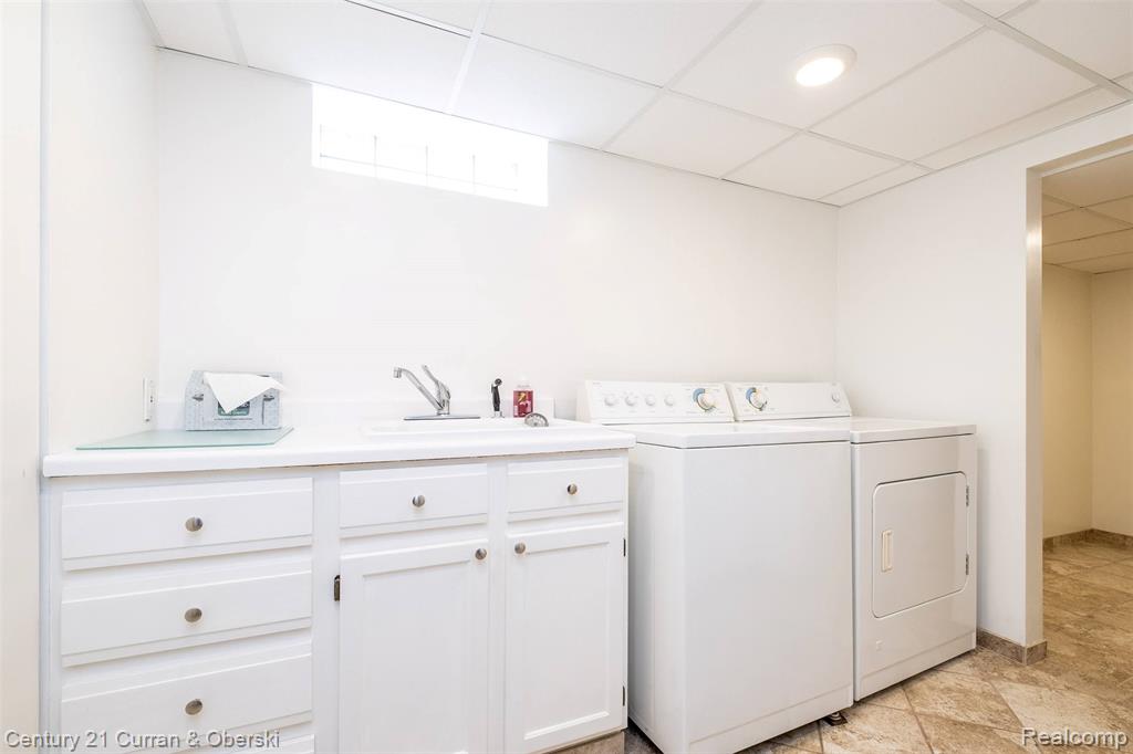 11700 Farley, Redford, MI 48239 — Photo 42