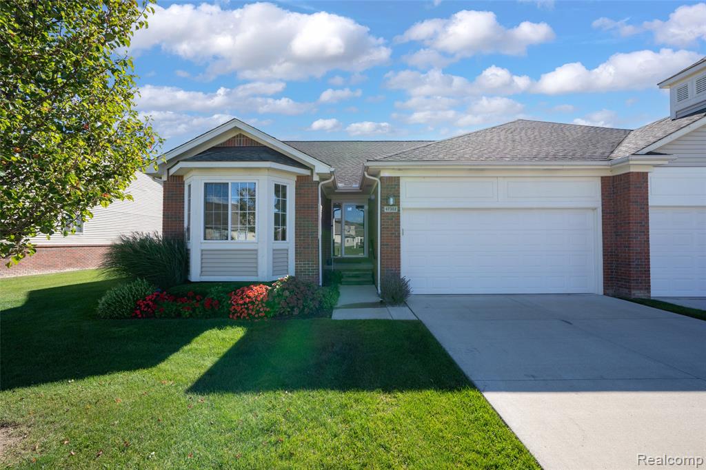 47302 Joanne Smith Lane, New Baltimore, MI — Photo 16