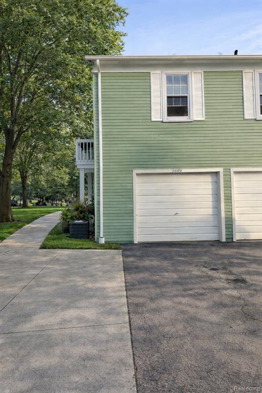 1479 Wingate Boulevard, Ypsilanti, MI 48198 — Photo 2