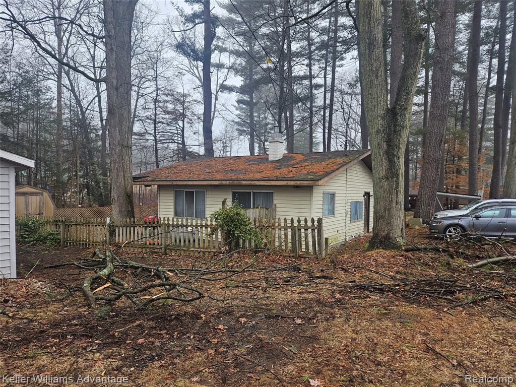 525 W Benway Road, Sanford, MI 48657 — Photo 7