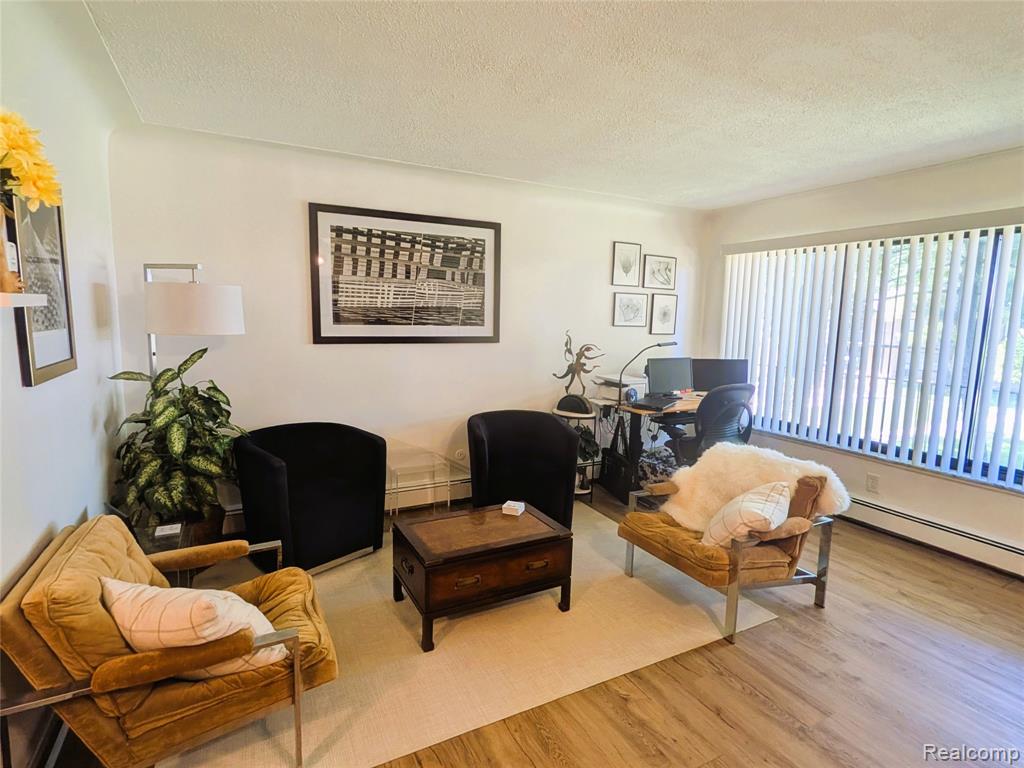 995 N Cass Lake Road, 218, Waterford, MI 48328 — Photo 3